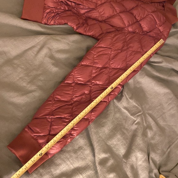 Aritzia tna quilted puffer League Bomber jacket - Picture 10 of 11